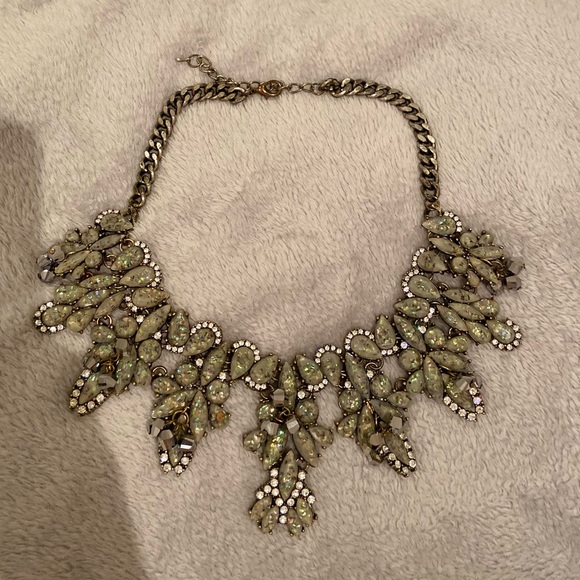 Beautiful statement piece necklace - Picture 1 of 3